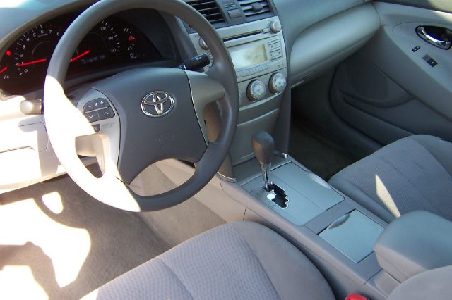 Toyota Camry 2010 photo 1