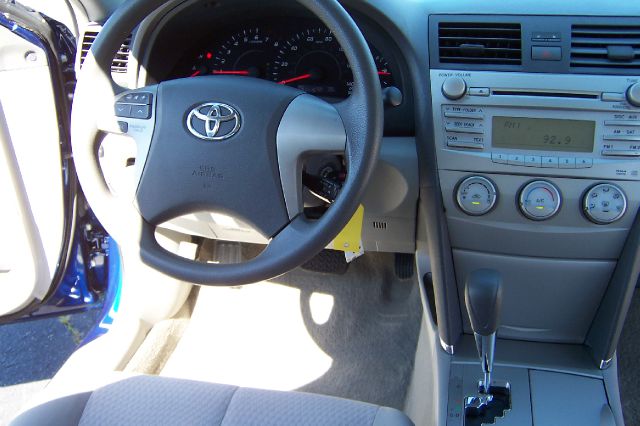 Toyota Camry 2010 photo 2