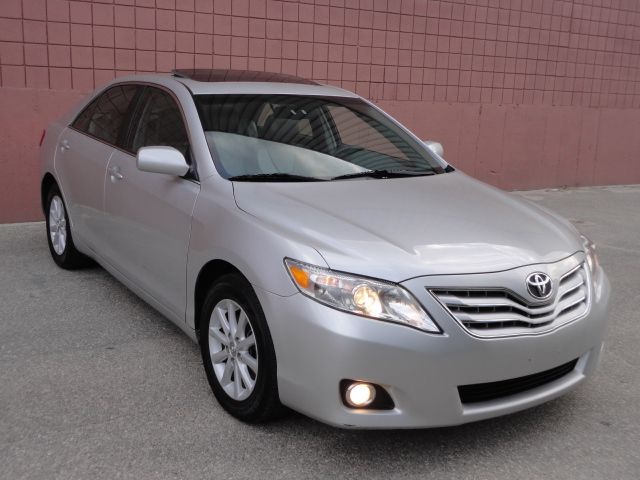 Toyota Camry 2010 photo 2