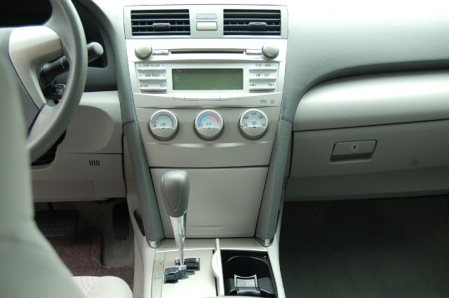 Toyota Camry 2010 photo 15