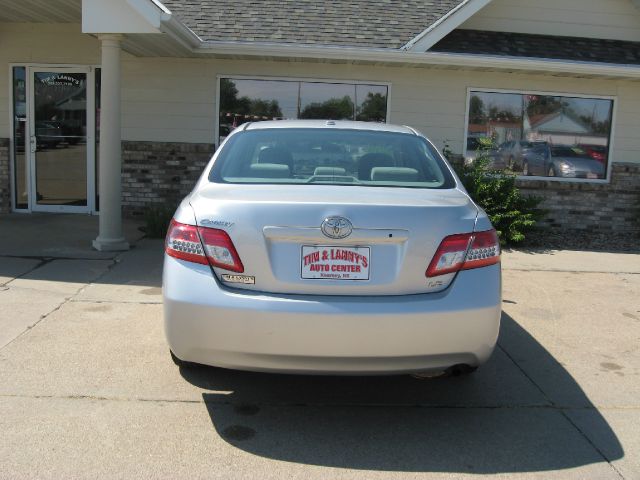 Toyota Camry 2010 photo 1