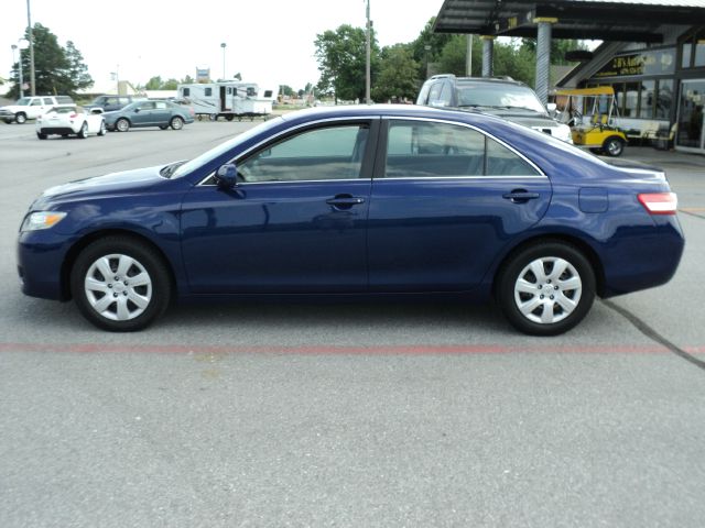 Toyota Camry 2010 photo 2