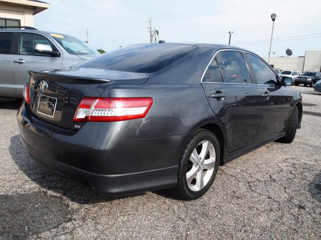 Toyota Camry 2010 photo 1