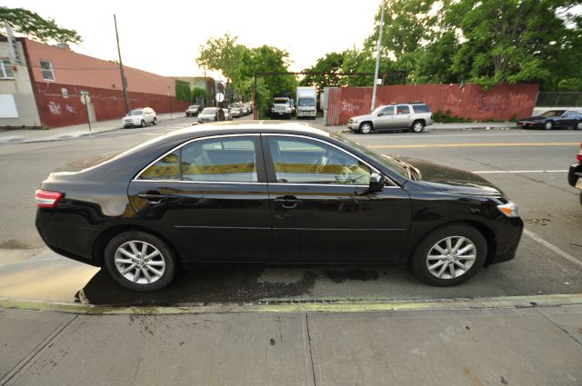 Toyota Camry 2010 photo 16