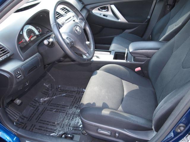 Toyota Camry 2010 photo 1