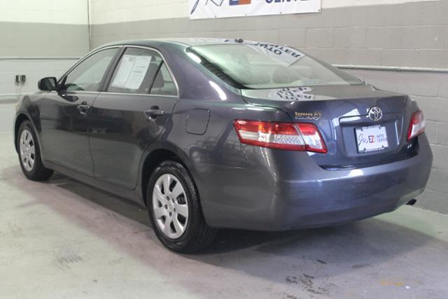 Toyota Camry 2010 photo 2