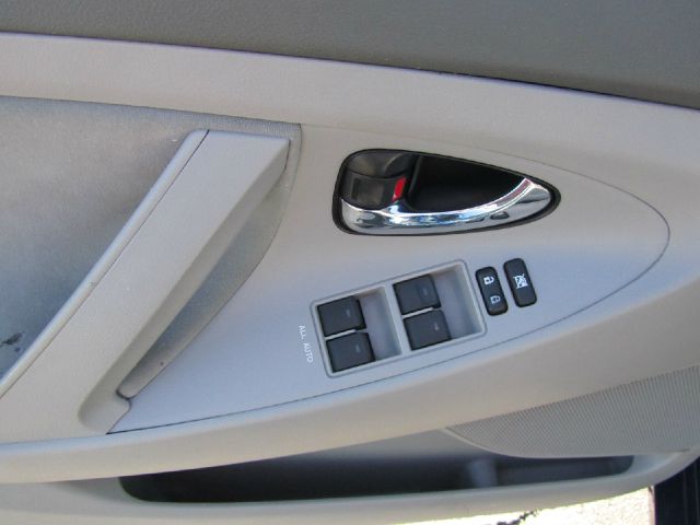 Toyota Camry 2010 photo 13