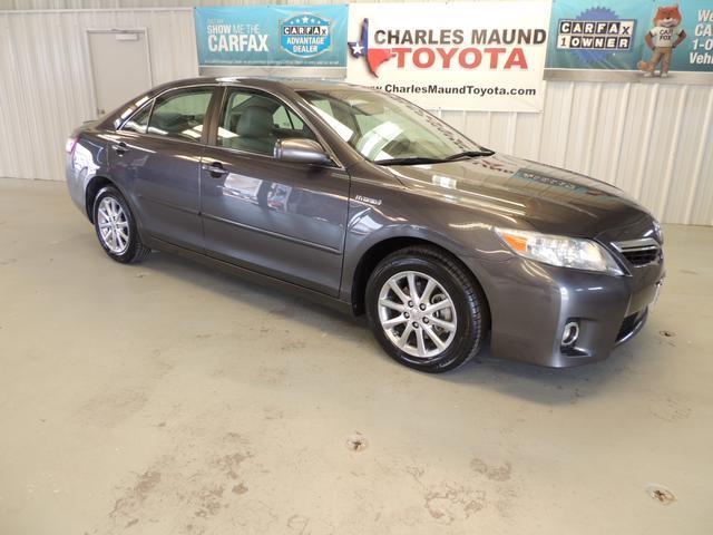 Toyota Camry ESi Sedan