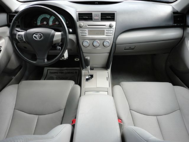 Toyota Camry 2010 photo 1