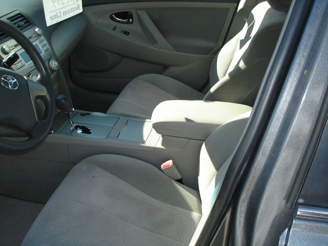 Toyota Camry 2010 photo 1