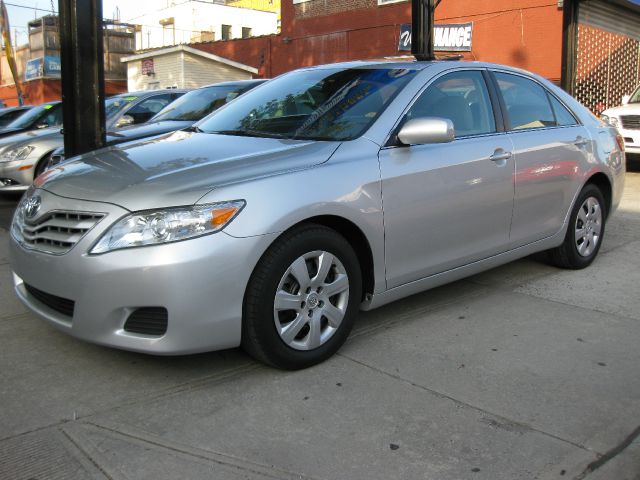 Toyota Camry 2010 photo 17