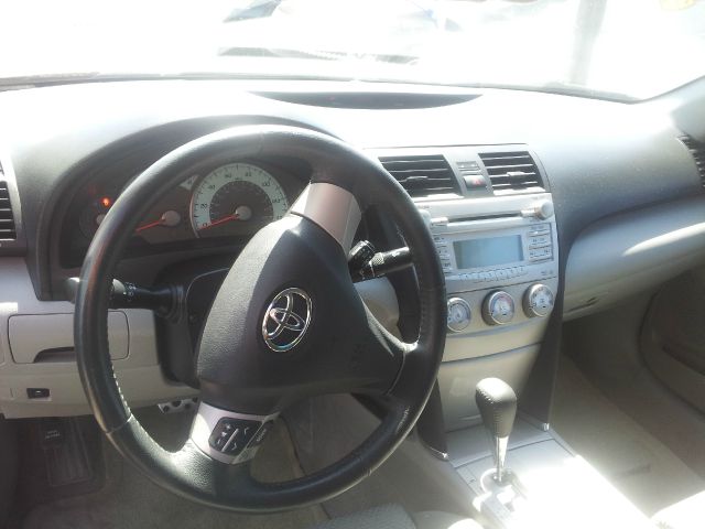 Toyota Camry 2010 photo 1