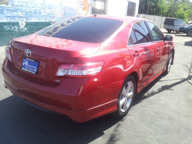 Toyota Camry 2010 photo 2