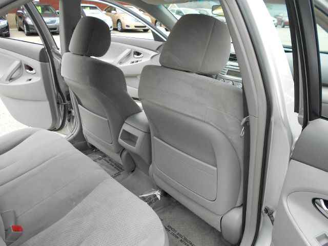 Toyota Camry 2010 photo 30