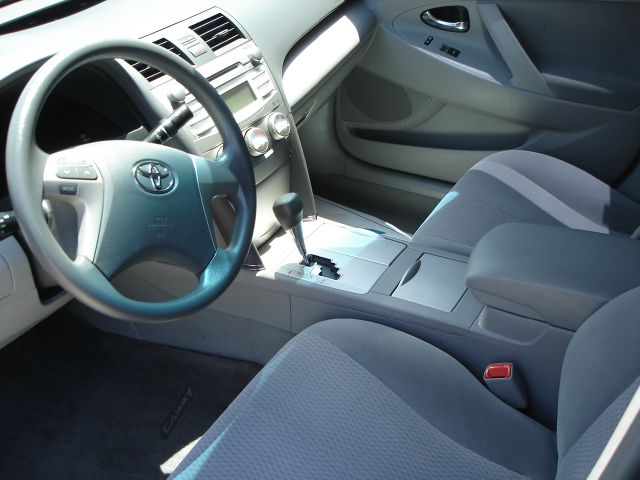 Toyota Camry 2010 photo 1