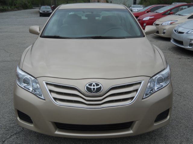 Toyota Camry 2010 photo 2