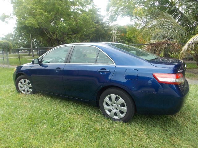 Toyota Camry 2010 photo 2