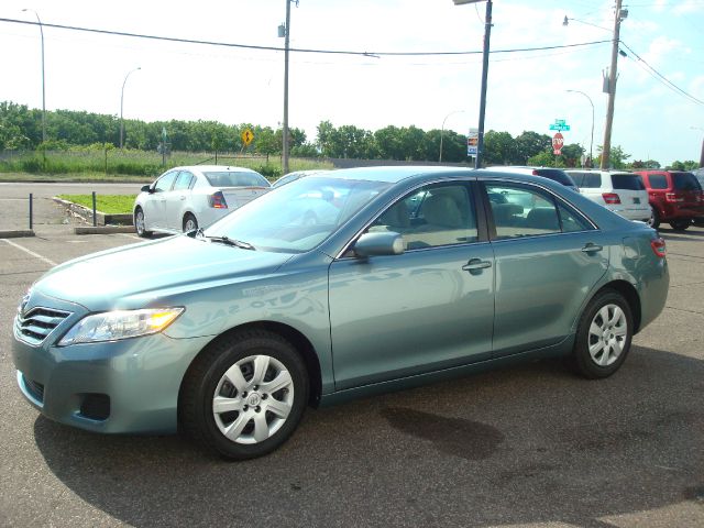 Toyota Camry 2010 photo 1