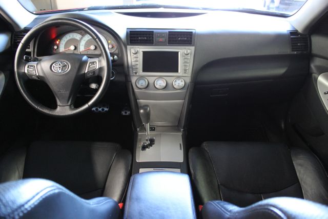 Toyota Camry 2010 photo 18