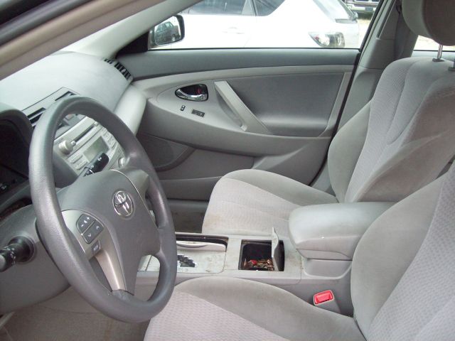 Toyota Camry 2010 photo 2