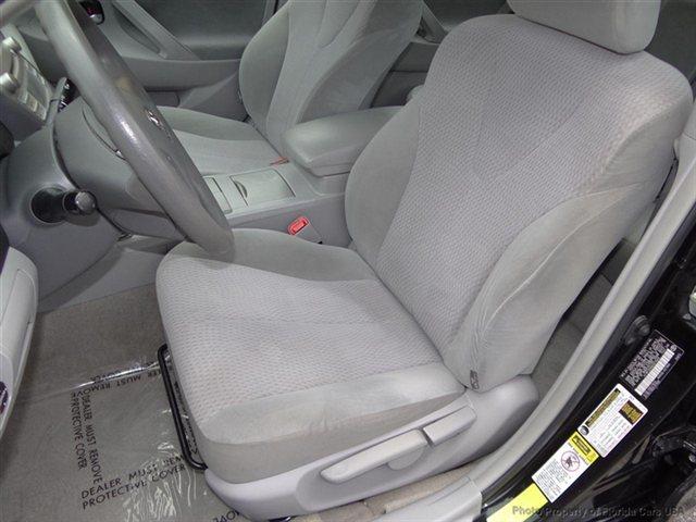 Toyota Camry 2010 photo 19