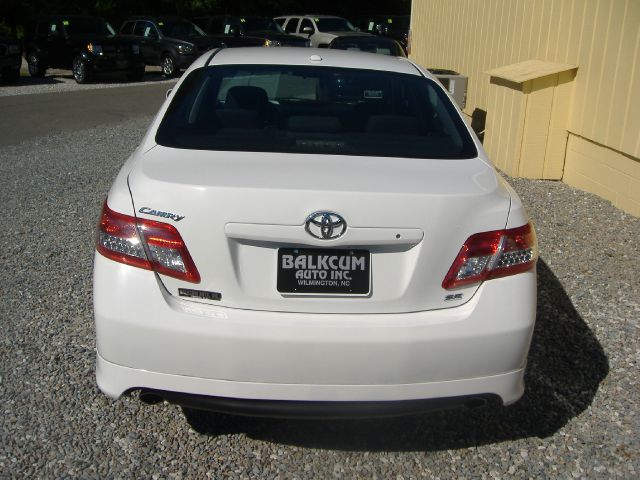 Toyota Camry 2010 photo 18