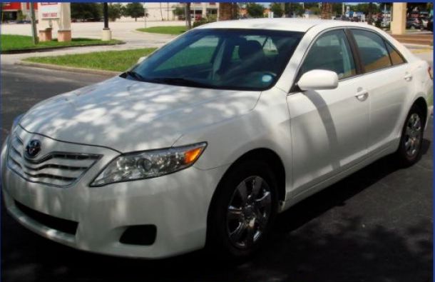 Toyota Camry 2010 photo 1