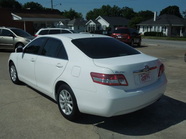 Toyota Camry 2010 photo 16