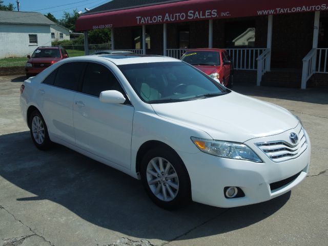 Toyota Camry 2010 photo 18