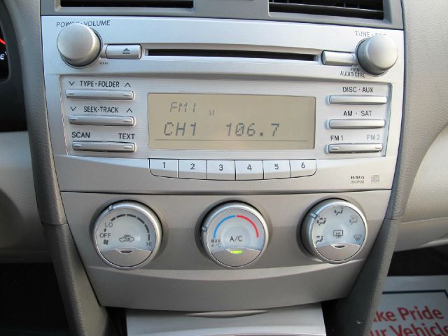 Toyota Camry 2010 photo 31