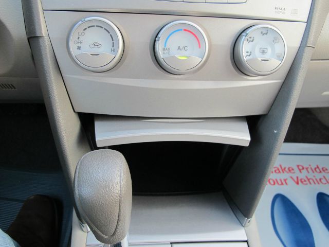 Toyota Camry 2010 photo 32