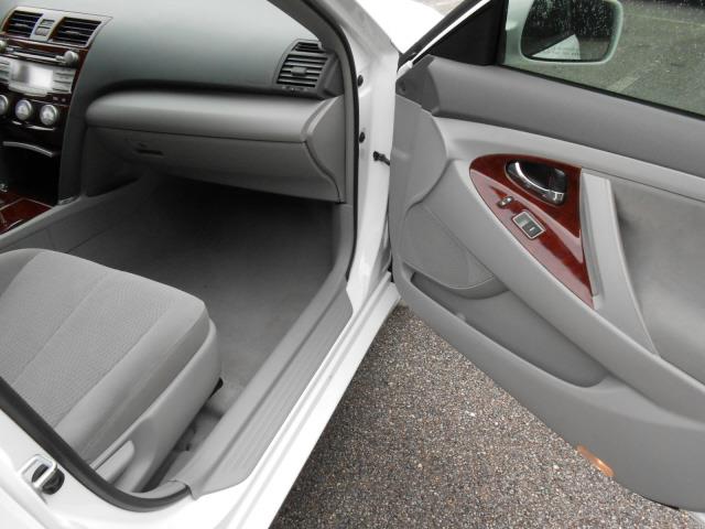 Toyota Camry 2010 photo 1