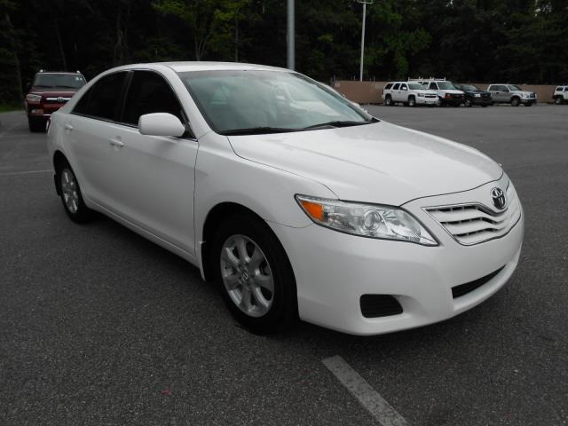 Toyota Camry 2010 photo 2