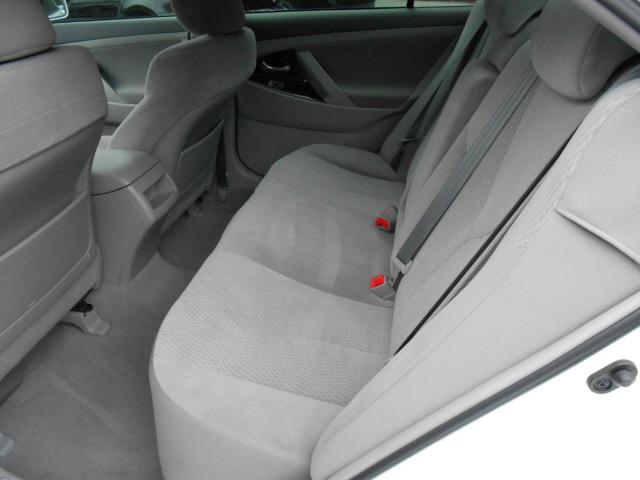 Toyota Camry 2010 photo 9