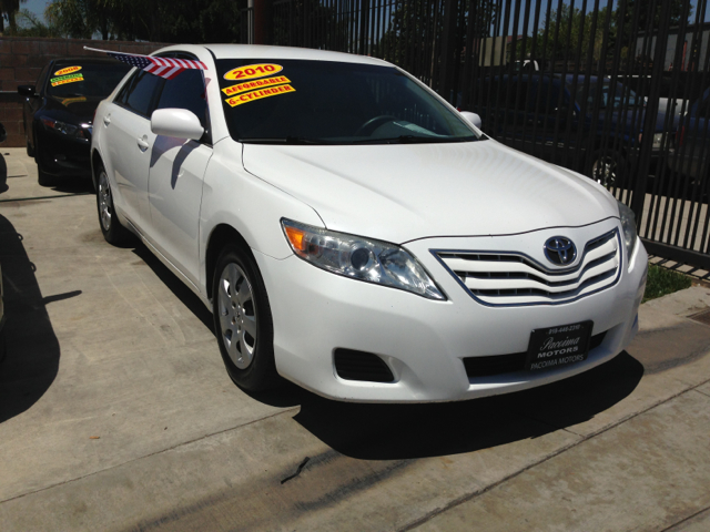 Toyota Camry 2010 photo 2