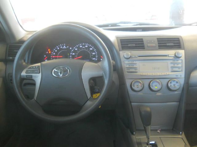 Toyota Camry 2010 photo 1