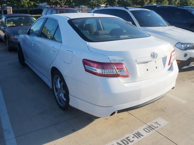 Toyota Camry 2010 photo 1