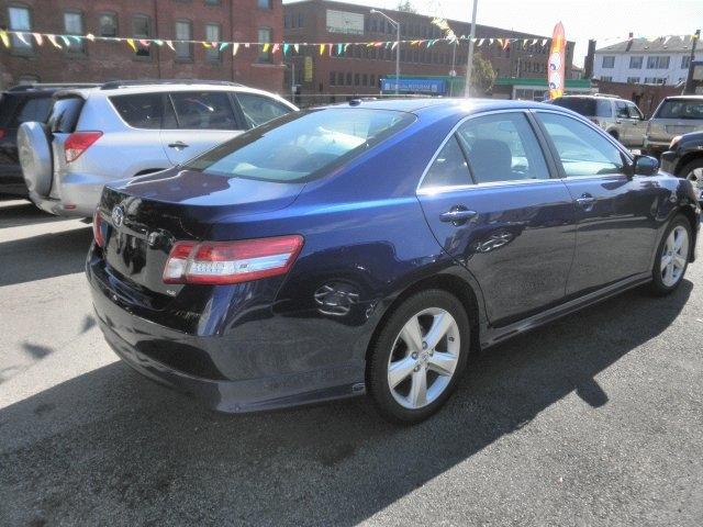 Toyota Camry 2010 photo 2