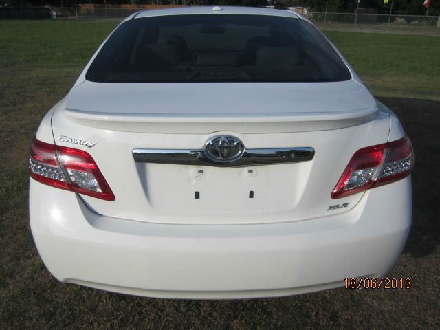 Toyota Camry 2010 photo 2