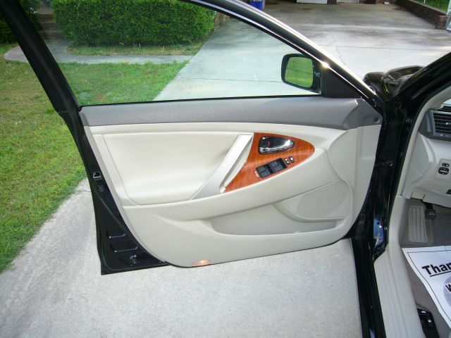 Toyota Camry 2011 photo 19