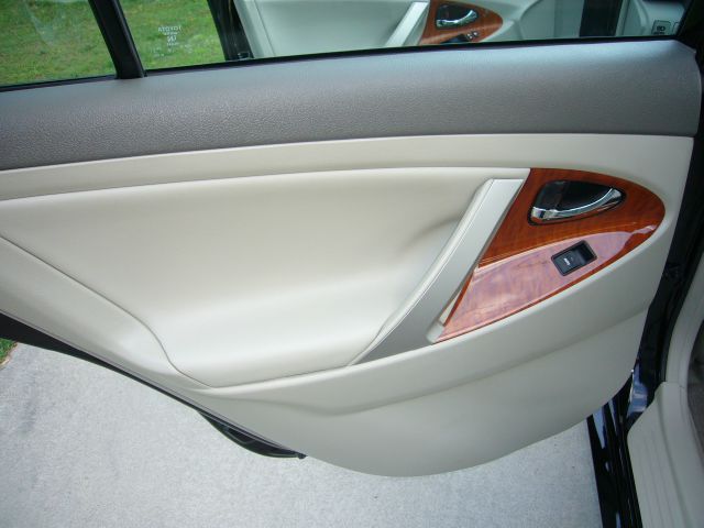 Toyota Camry 2011 photo 23