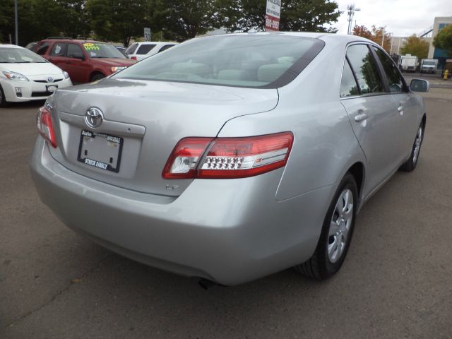 Toyota Camry 2011 photo 2