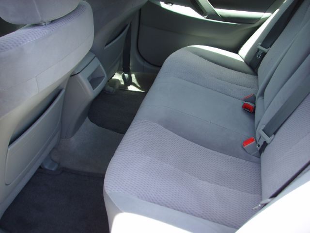 Toyota Camry 2011 photo 9