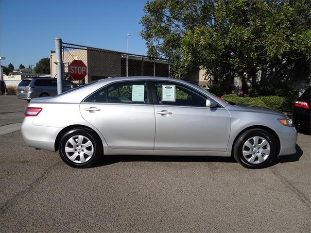 Toyota Camry 4WD Supercrew Sedan