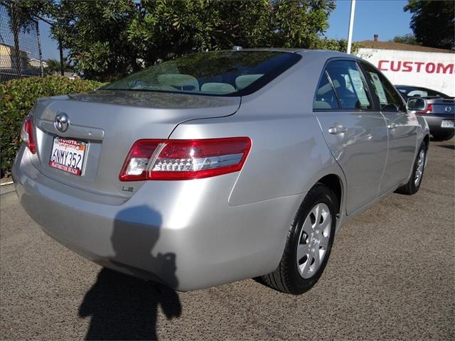 Toyota Camry 2011 photo 3