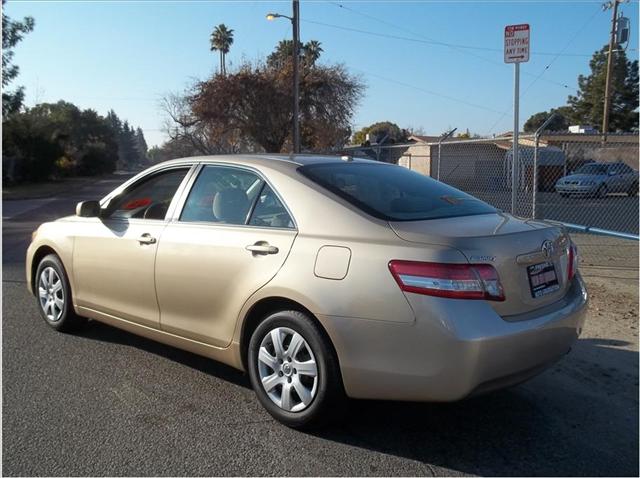 Toyota Camry 2011 photo 3