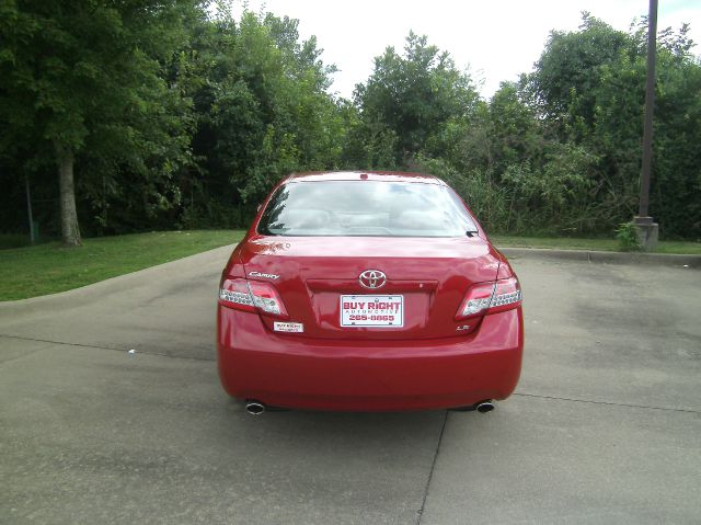 Toyota Camry 2011 photo 2