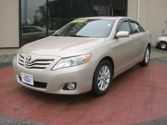 Toyota Camry 5dr Hatchback Automatic Sedan