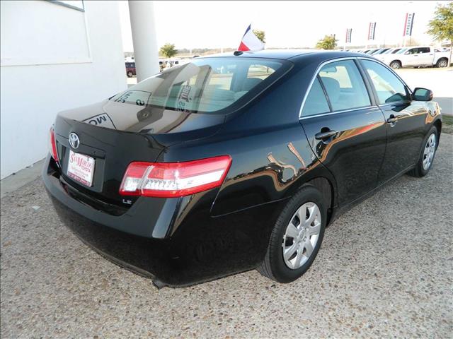 Toyota Camry 2011 photo 16