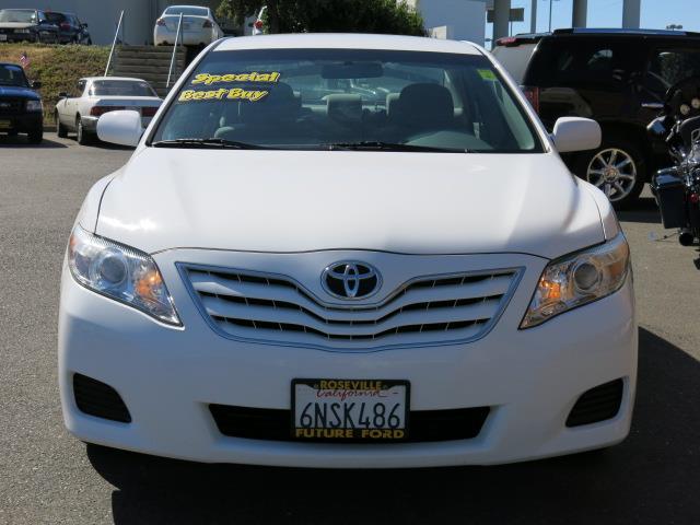 Toyota Camry 2011 photo 4